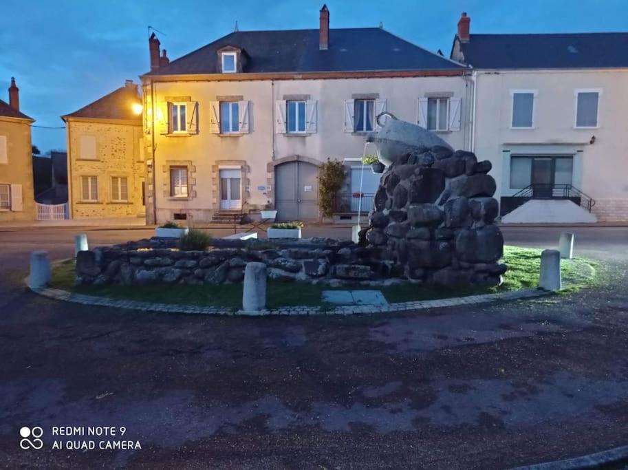 Le Gite De La Fontaine Chiddes Esterno foto